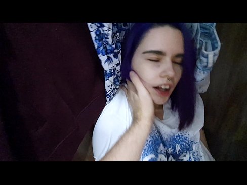❤️ Atopo a miña irmá no armario e axudouna a correrse ️ Vídeo anal a nós gl.yespornpics-com.ru ❤